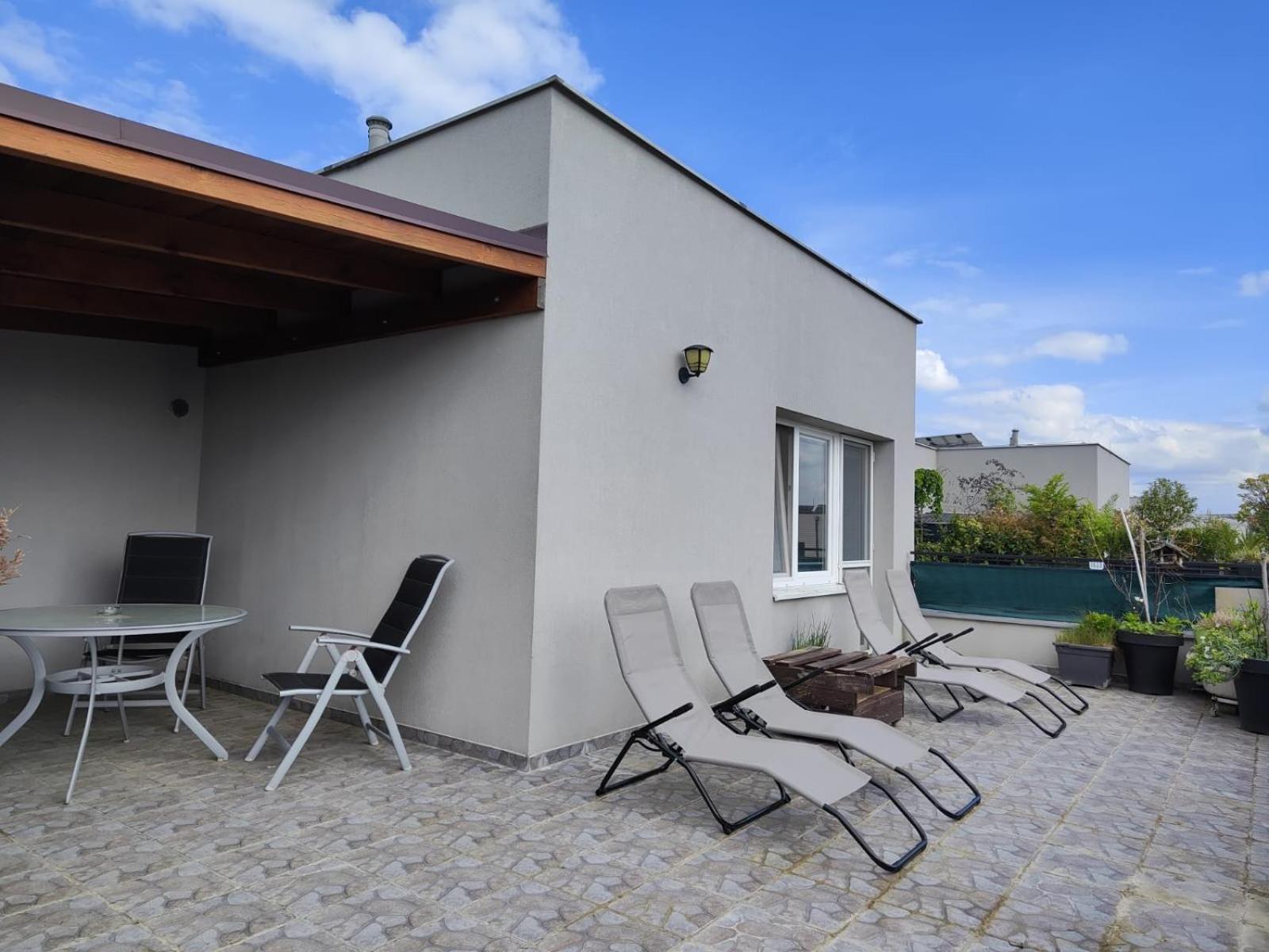 Appartamento Apartman Dominika Rovinka Esterno foto